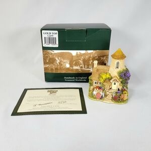 Lilliput Lane "Gold Top" L2495 - 2002/2003 Cottage House w/ Box & Deed